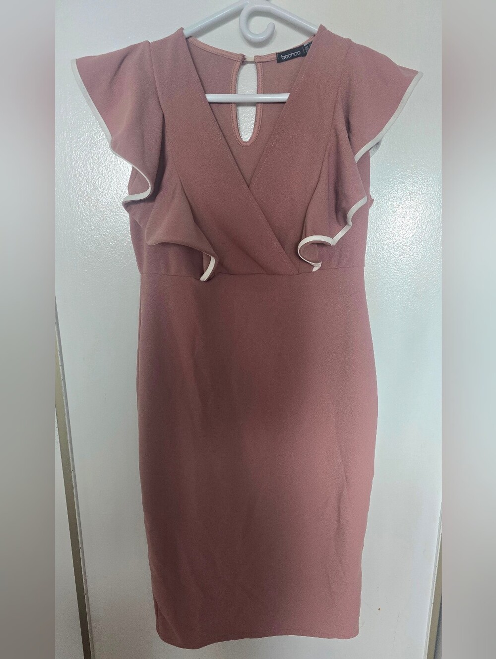 Boohoo Mauve Pink Ruffle Sheath Midi Dress